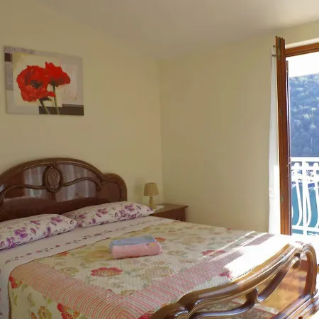 Apt Milena 2 2 Pax Few Steps From The Beach In Krnica Appartamento
